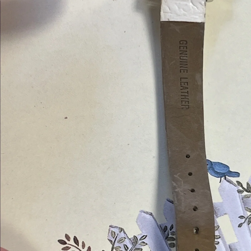 Vintage Marcel DruckerChic White and Silver Women's Watch